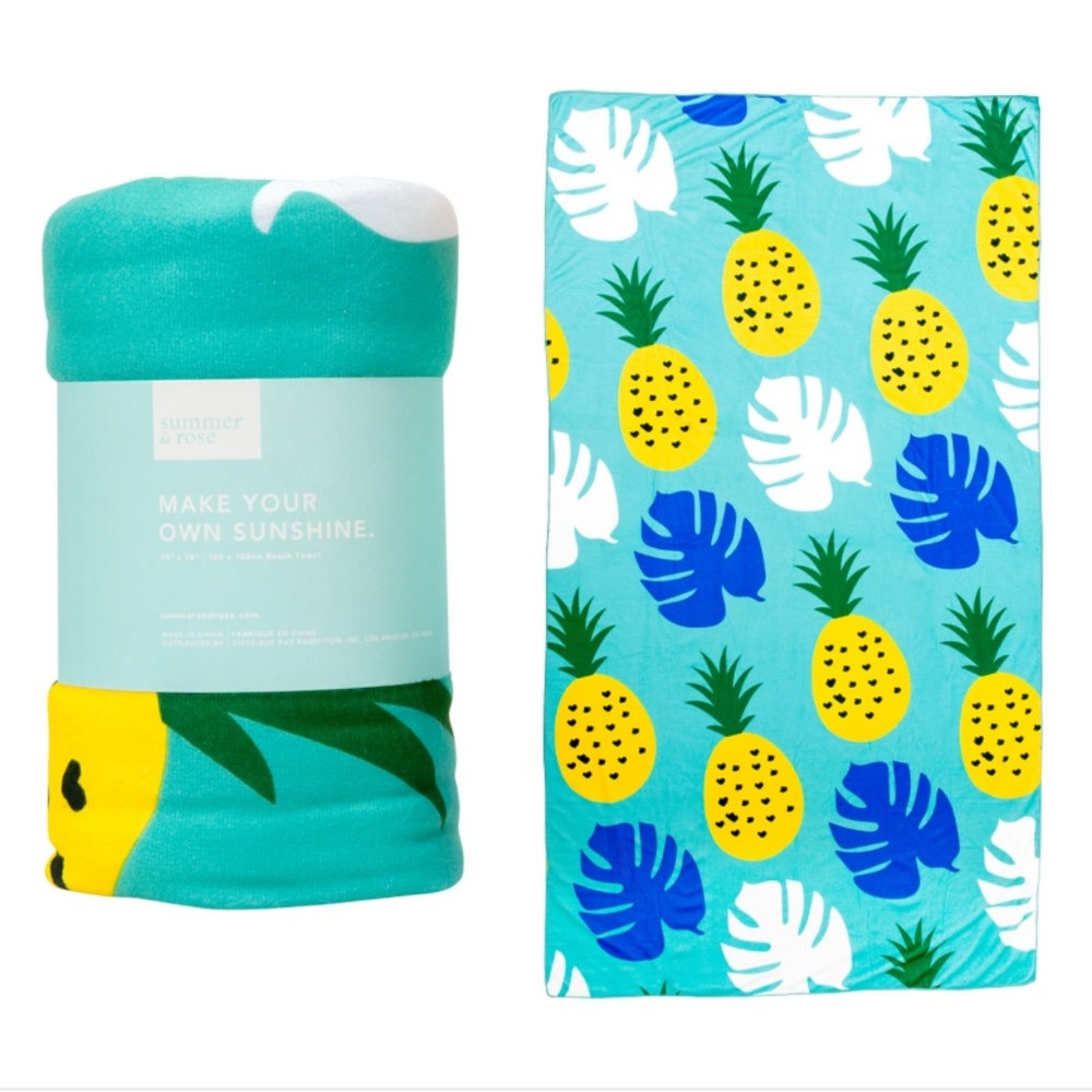 NWB Summer and Rose Pineapple Beach Towel